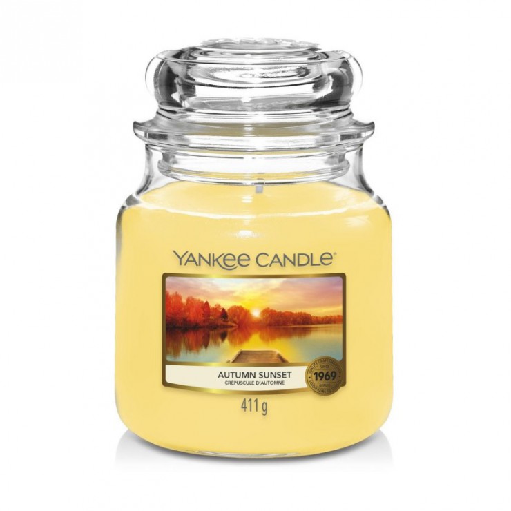 Średnia świeca Autumn Sunset Yankee Candle