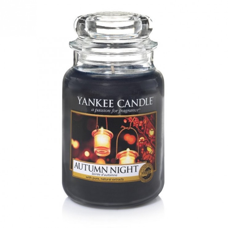Duża świeca Autumn Nights Yankee Candle