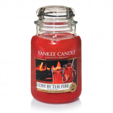Duża świeca Cosy by The Fire Yankee Candle
