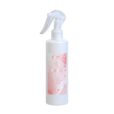 Perfumy do tekstyliów/mgiełka do pomieszczeń Rosie Pachnąca Szafa