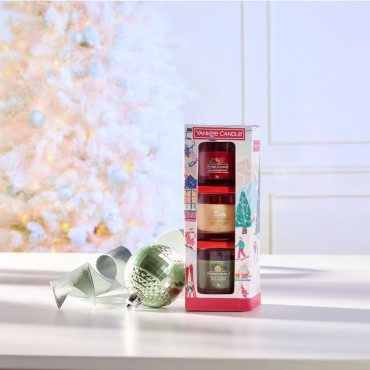 APRES SKI Zestaw 3 świec mini - Yankee Candle (Red Apple Wreath, Sage & Citrus, Vanilla Cupcake)