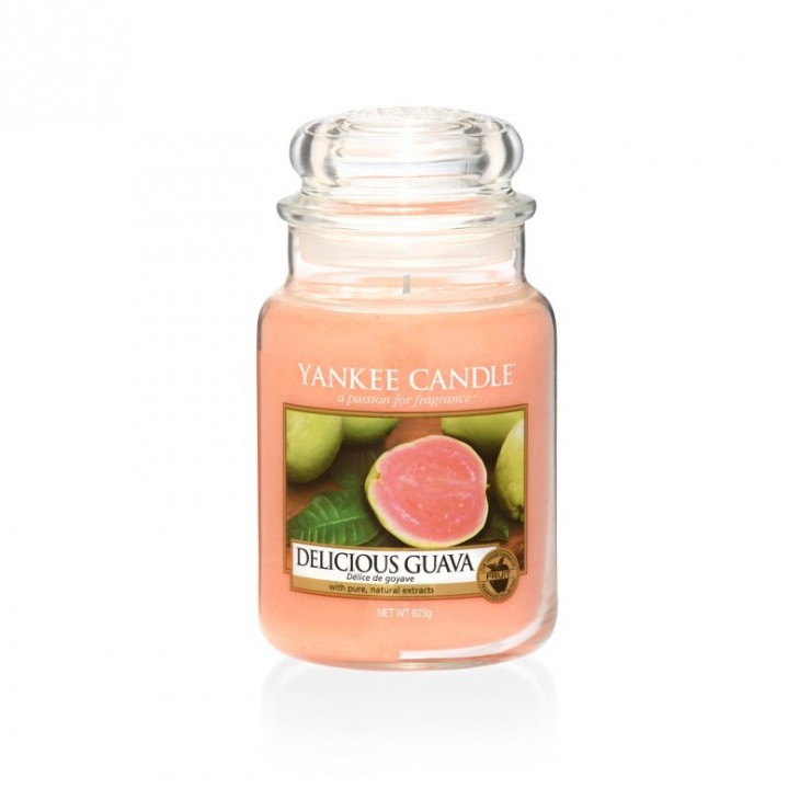 Duża świeca Delicious Guava Yankee Candle