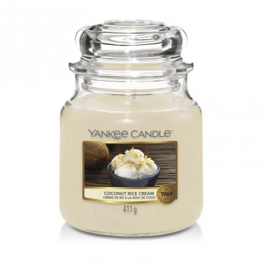 Średnia świeca Coconut Rice Cream Yankee Candle